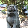 珠洲市にある春日神社の狛犬は手（足）がデカい