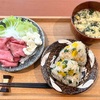 食欲と戦いながらの一汁一菜ランチと、お気に入りのビスケットでおやつ。