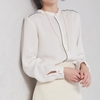 松たか子さん主演ドラマ『しあわせな結婚』で注目！ La boutique BonBonのバイカラーバンドカラーブラウスとは？