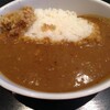 くんかれ ランチに優雅に燻製カレー