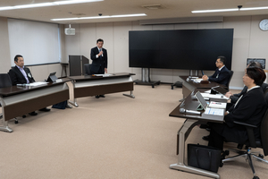 学校での生成AI活用テーマに意見交換　上越市総合教育会議で市長と教育委員