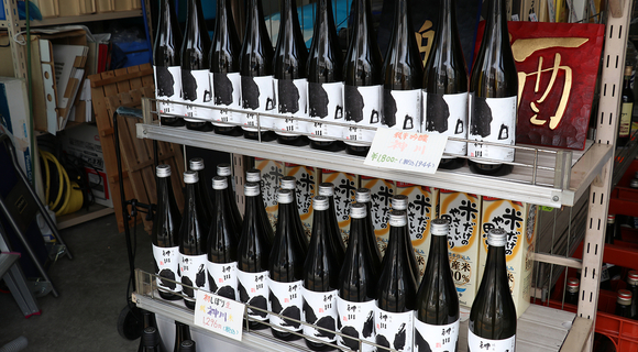 東京では約5倍のプレミアがつくのに、北海道で普通に買える日本酒「神川」の意外な戦略 東京では約5倍のプレミアがつくのに、北海道で普通に買える日本酒「神川」の意外な戦略