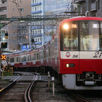 京急撮影記【in夏】最終回と、E257系しおさい11号での帰り道。往生際の悪い居残りで撮った2100形回送・ウィング号、1500形（過去画の普通車も含む）、新1000形、都営5500形、北総7300形、京成3000形、