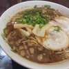 揚げ玉みたいな背油ミンチの旨味爆発。極熱スープが冴える、福山「尾道ラーメン 一丁」