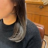 【白っぽいハイライト】薄めのグレージュをかぶせて快適ヘアデザイン