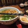 鶏なんばんそば、筍、ごはん小の週替りのランチ