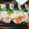 サーモンサラダ寿司。