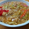 がっつり濃い目の大衆食堂　はちばん食堂の中間丼（７２０円）　