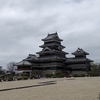 小雨の旅の街歩き。アウトドアファッションが機能性ばつぐんでした。