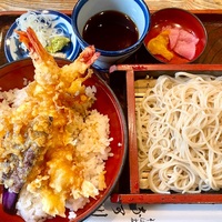 奈可川（亀有）〔今日のおすすめ〕天丼ともりそば 海老2本つき