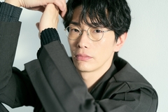 俳優・玉置玲央が語る、下北沢、高円寺などの小劇場文化と劇場のある街の魅力