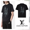 スマートで繊細なデザインが魅力的なLouis Vuittonの黒いTシャツ