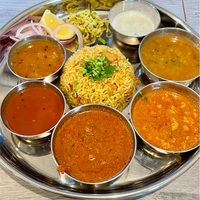 神田・小川町で南インド料理！2025年10月OPEN「BODHISENA」で楽しむビリヤニとカレーセット