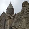 【アルメニア旅行記】４：崖と一体化したゲガルド修道院を見に行く