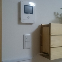 壁掛けテレビdiy 不要な窓枠とディアウォールを使っておしゃれに配線隠し 建売住宅 我が家のやり方 広く浅くまるく