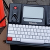 クラウド時代のタイプライターFreewrite(Hemingwrite)が一般販売開始