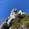 秋の瑞牆山へ、電車とバスで日帰り登山