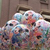 35周年イベント中のディズニーランドはサプライズがいっぱい！