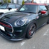USマーカー付きアーチモール取付＠F56JCW