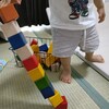 積み木を積まない1歳児 VS 積み木で遊んでほしい母