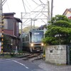 江ノ電（稲村ヶ崎駅付近にて）＆今日の独り言