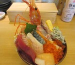 海さくらミチマロ＆蝦夷海レビュー！海鮮丼メニューと料金、混雑、営業時間詳細！