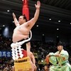 『手負いの横綱稀勢の里』