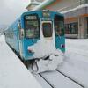 吹雪の中の秋田内陸縦貫鉄道