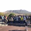兄弟の火山島から