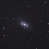 ＮＧＣ４７２５：かみのけ座の渦巻銀河