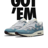 SNKRS AIR MAX 1 patta とTravis AIR MAX 1