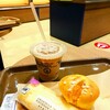 サボテン君、ドラセナ君、元気になろうよ❗　😧😧😧