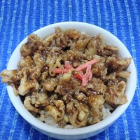 【08/11夜】鶏皮串焼丼、ひっさびさの鶏皮なんだね：D