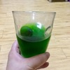 フィリピンの青汁ジュースの味が日本のあれとそっくりな味がします