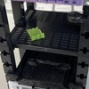 手のひらネットワーク機器のラックにRaspberry Piを載せるとたぶんこうなる