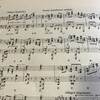 冷房の中で譜読みとピアノ