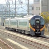 JR四国8600系第2次車E2編成　2015年10月下旬高松駅に止まっていた