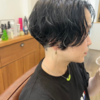 ハンサムショート×アンニュイパーマで叶える、大人の抜け感スタイル。