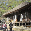 坂東観音霊場巡り（４）鎌倉杉本寺境内にて。