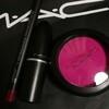 MACの赤リップとフューシャチーク