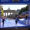 ベルリンマラソンで驚異の女子世界新記録2時間11分53秒！ランニングシューズの値段なんと8万円！☆20230925