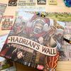 ハドリアヌスの長城（ Hadrian's Wall）【ボードゲーム】｜手にするのは紙とペン。ピクト人を退ける長城を築き市民からの支持を集め、偉大なる将軍として名を残す。北方の地でローマを守るボドゲあります。