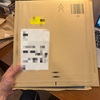 【なにこれ？】Amazonから全く身に覚えのない商品が届いた！ 問い合わせた結果…