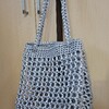 編み物は毛糸だけじゃない‼ビニール紐で作るバッグ