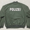 BGSも使用？【ドイツ警察装備品】夏季用フライトジャケット（グリーン・後期型？）とは？1305 🇩🇪 ポリス DUITSULAND POLICE FLIGHT JACKET（GREEN・LATE TYPE）2009