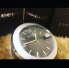  GUCCIの置き時計…