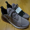 NIKE　AIRMAX２７０（エアマックス２７０）