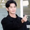 俳優「キムスヒョン」故キムセロンの頬にキスをしている写真が流出し衝撃広がる