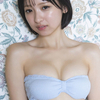 「ミスマガジン2023」読者特別賞・一ノ瀬瑠菜の推定Cカップ美乳水着画像【５】