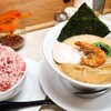 【ウミノイロ＠東銀座】マグロ卸のマグロ丼と濃厚海老ラーメン